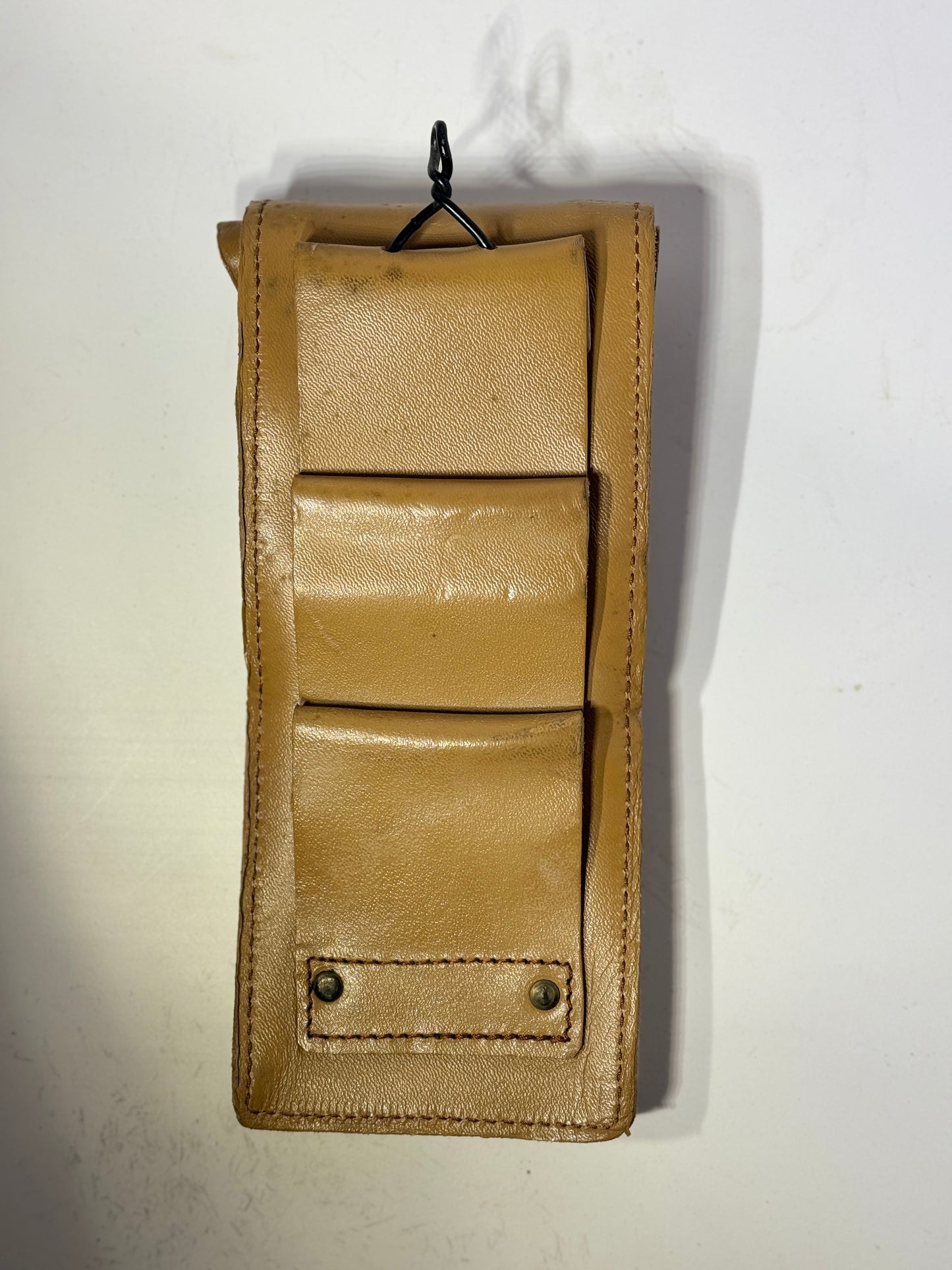 MAT 49 LEATHER MAG POUCHES